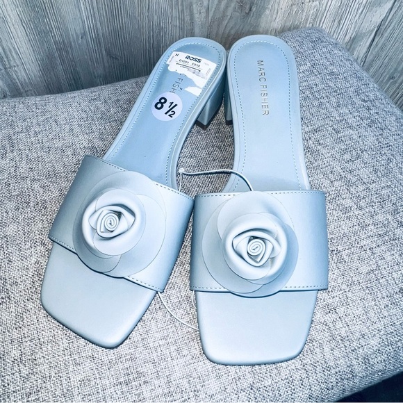 Marc Fisher Celesta-R Heeled Sandals - Picture 1 of 7